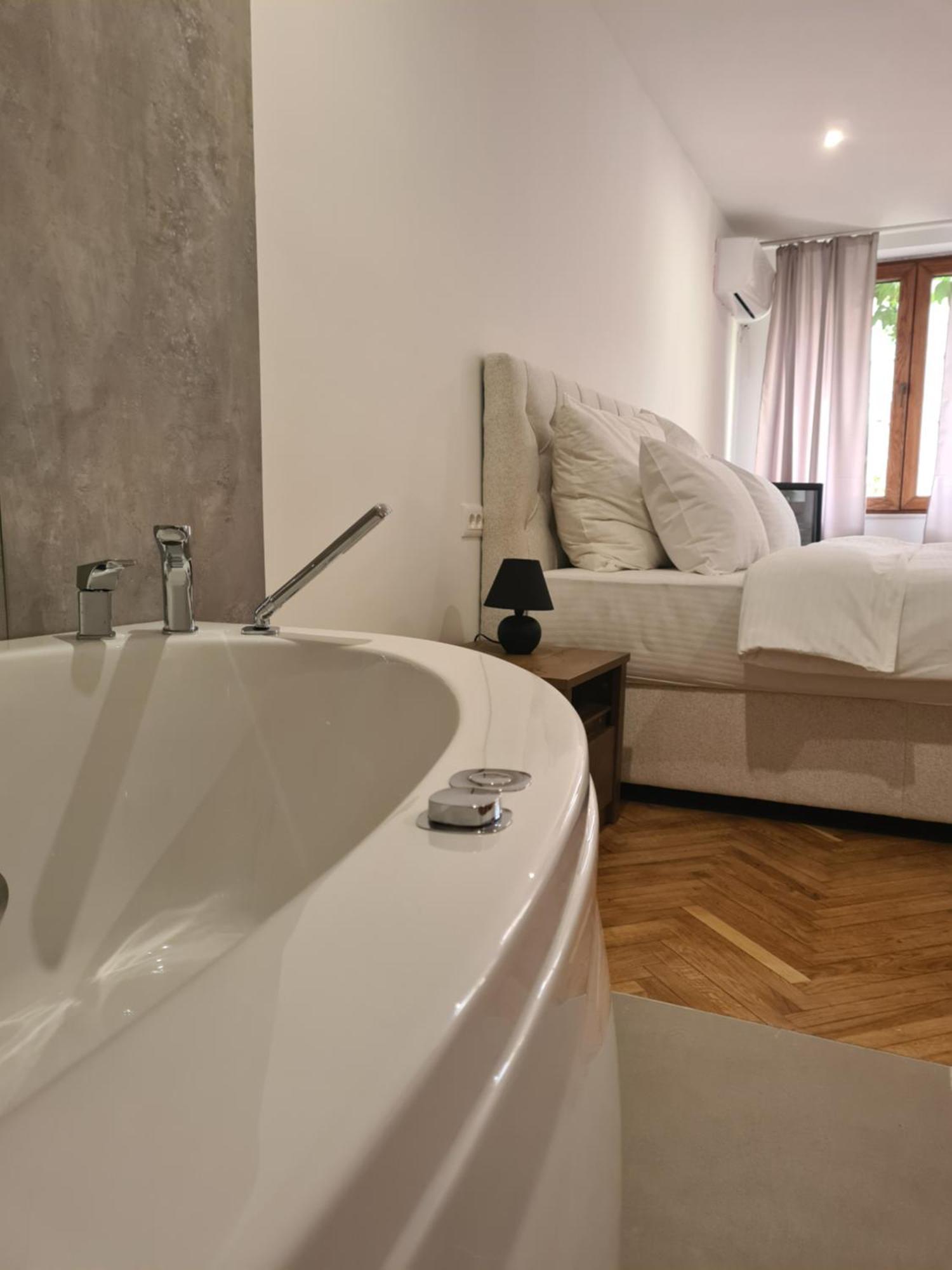 Fera Hotel Belgrado Buitenkant foto